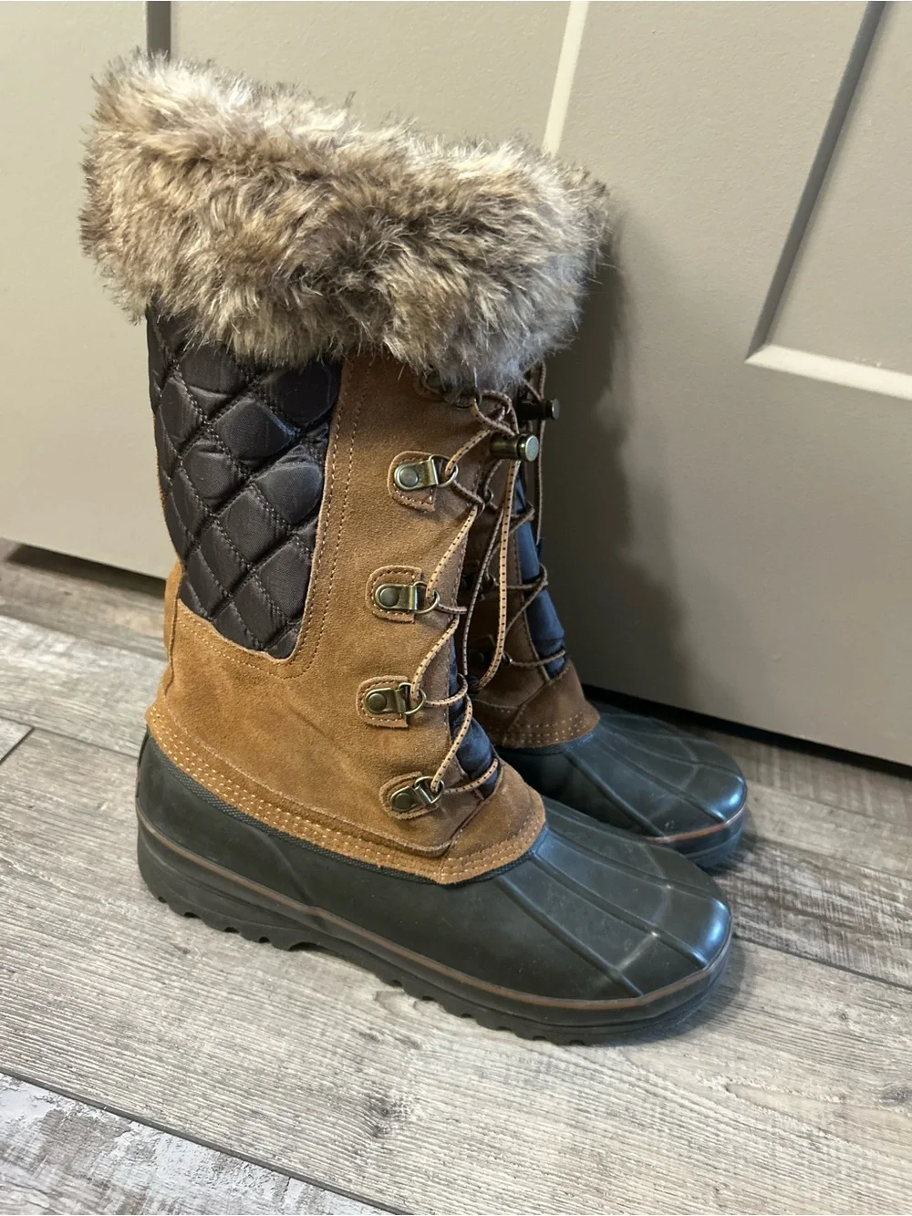 Lands End Squall Winter Boots Faux-Fur Trim Waterproof quilted toggle